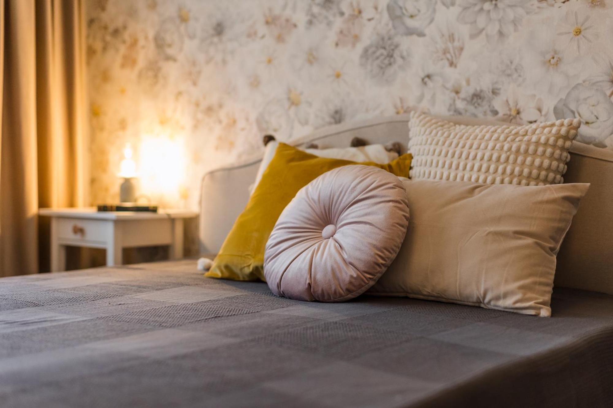 Rox Central Apartments 4 تيميشورا المظهر الخارجي الصورة